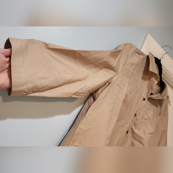 Women's Lafayette 148 NY Tan Button-Up Shirt, Size L - Picture 6 of 11